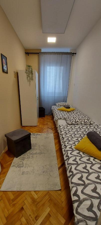 K21 Party Apartment Hotel With Inhouse Ruin Pub Budapeszt Zewnętrze zdjęcie